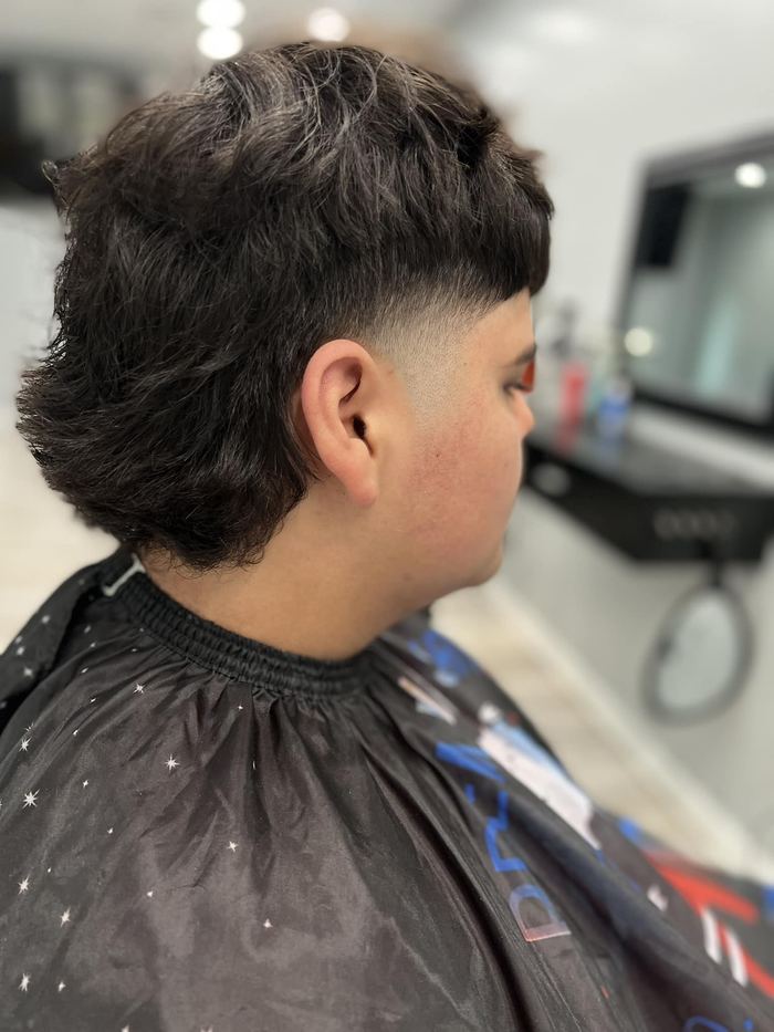 Modern mullet style